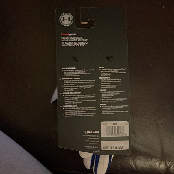 Under armour t-ball batting gloves - Picture 3 of 6